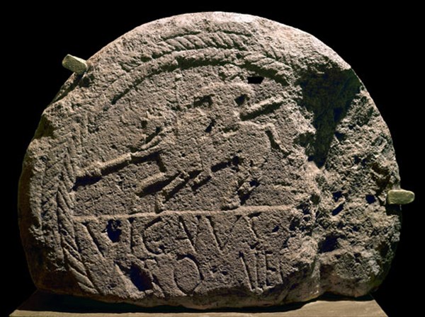 ESTELA EN PIEDRA-JINETE A CABALLO-INSCRIPCION IBERICA-ROMANA
BURGOS, MUSEO DE BURGOS
BURGOS