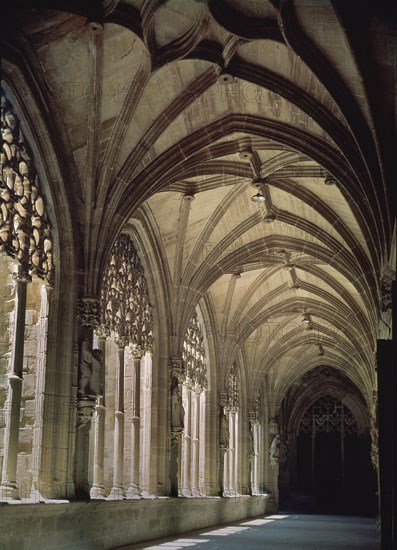 CLAUSTRO
NAJERA, MONASTERIO SANTA MARIA REAL
RIOJA

This image is not downloadable. Contact us
