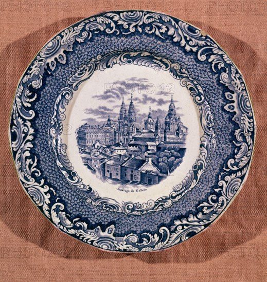 CERAMICA DE SARGADELOS - PLATO CON LA VISTA DE SANTIAGO DE COMPOSTELA
CORUÑA, MUSEO BELLAS