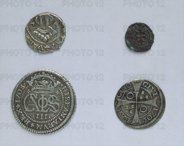 MONEDAS ARCHDQ CARLOSVI-REVERSO-DIECIOCHENO,DINERO,REAL DE A2,CROAT-S XVIII
MADRID, CASA DE LA