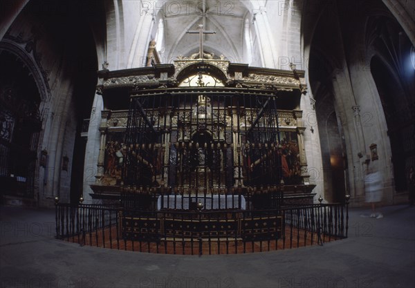INTERIOR-RETABLO HISPANO FLAMENCO DEL S XV
STO DOMINGO CALZADA, CATEDRAL
RIOJA

This image is
