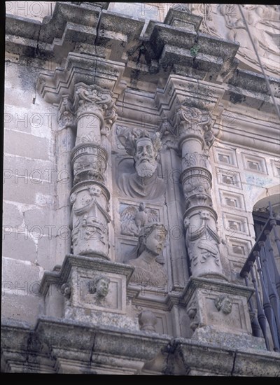 EXTERIOR-ESQUINA-BUSTOS-FCO PIZARRO E INES YUPANQUI
TRUJILLO, PALACIO DEL MARQUES DE