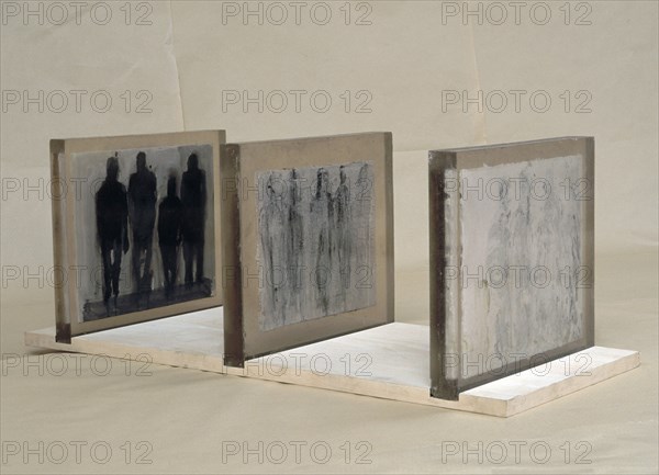 BALLESTER ANTONIO
TIPOS DE HOMBRE-INCLUSION-OLEO/LIENZO-47,5X54X127
CORUÑA, COLECCION UNION