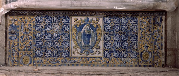 ALTAR AZULEJOS TALAVERANOS (SALA CONCEJO)
TRUJILLO, ANTIGUO AYUNTAMIENTO
CACERES

This image is