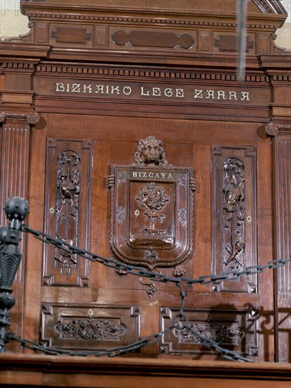BIBLIOTECA-LEYES VIEJAS DE VIZCAYA
GUERNICA, CASA DE JUNTAS
VIZCAYA

This image is not