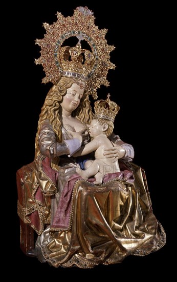VIRGEN TITULAR CON SU CORONA
PLASENCIA, SANTUARIO DEL PUERTO
CACERES

This image is not