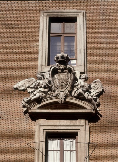 SABATINI FRANCESCO 1722/1797
ESCUDO EN LA FACHADA
MADRID, MINISTERIO HACIENDA
MADRID