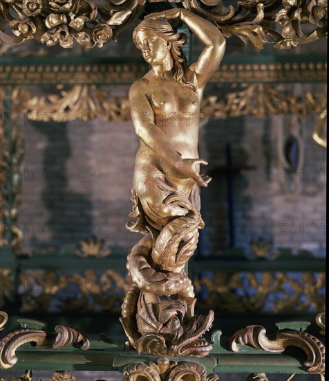 CARIATIDE DEL TEMPLETE DE LA GONDOLA DE FELIPE V
ARANJUEZ, MUSEO FALUAS
MADRID

This image is