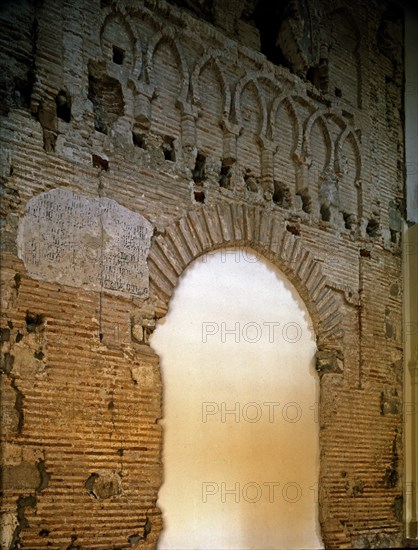 PORTADA MUDEJAR EN EL PATIO INTERIOR
TOLEDO, AYUNTAMIENTO
TOLEDO

This image is not
