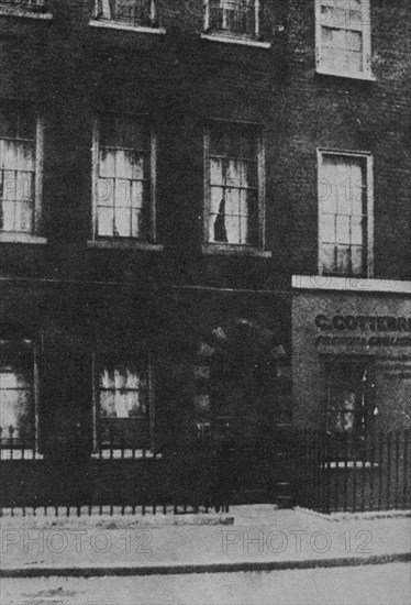 CASA DE MARX DESDE 1850 HASTA 1856
LONDRES, DEAN STREET
INGLATERRA

This image is not