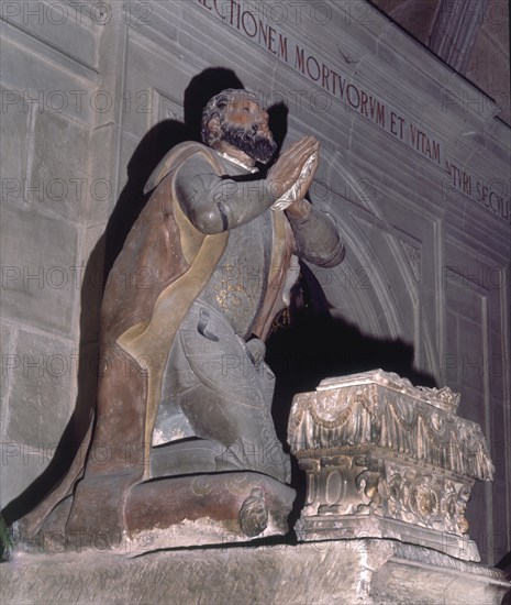 PANTEON-ESTATUA ORANTE:GARCIA III NAVARRA,LLAMADO EL "NAJERA" 1035/54
NAJERA, MONASTERIO SANTA