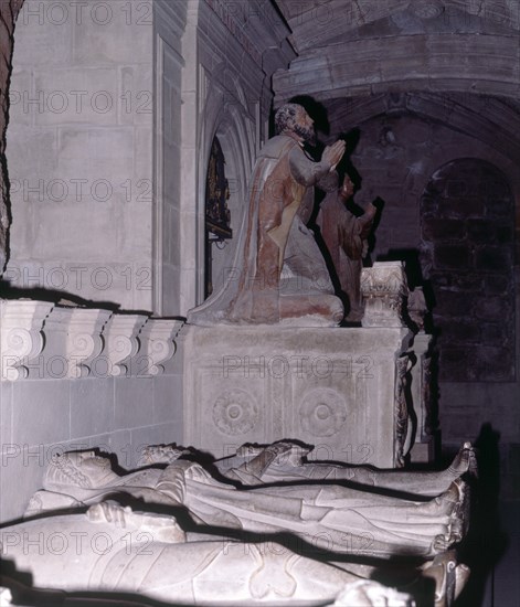 PANTEON-ESTATUA ORANTE:GARCIA III NAVARRA LLAMADO DE" NAJERA"1035/54
NAJERA, MONASTERIO SANTA