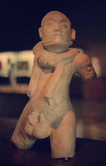 Mayan sculpture