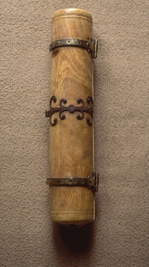 ESTUCHE JUEGO BOLAS-MARFIL S X-PROC M AZAHARA (DONACION DEL MONASTERIO DE SILOS)
BURGOS, MUSEO DE