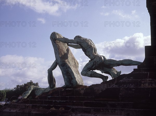 GARCIA SALAZAR
MONUMENTO A EVARISTO DE CHURRUCA - DET
ARENAS LAS, EXTERIOR
VIZCAYA