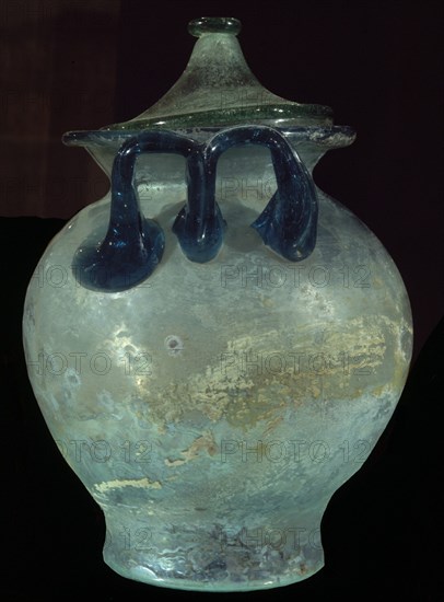 URNA CINERARIA (VIDRIO ROMANO)
CADIZ, MUSEO ARQUEOLOGICO Y BB ARTES
CADIZ