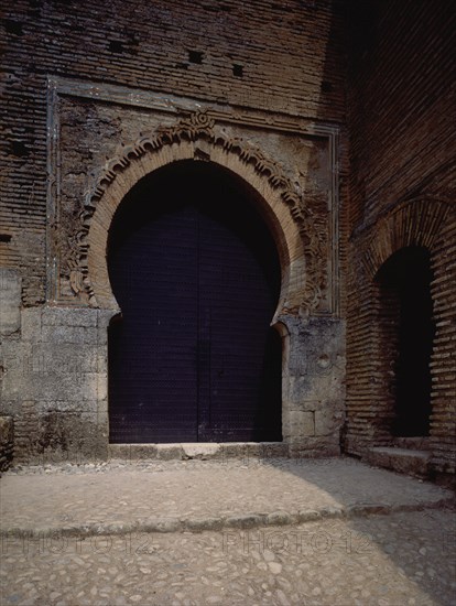 PUERTA DE LAS ARMAS
GRANADA, ALHAMBRA-ALCAZABA
GRANADA