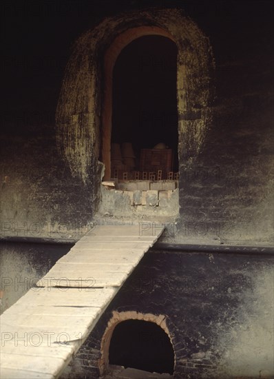 ALFARERIA - HORNO ARABE DE CERAMICA-BOCA
GUADIX, EXTERIOR
GRANADA

This image is not