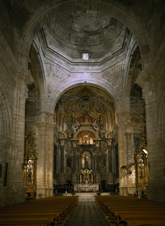 ROJAS DE CRISTOBAL
INTERIOR DE LA NAVE CENTRAL CON LA CUPULA
SANLUCAR DE BARRAMEDA, IGLESIA DE