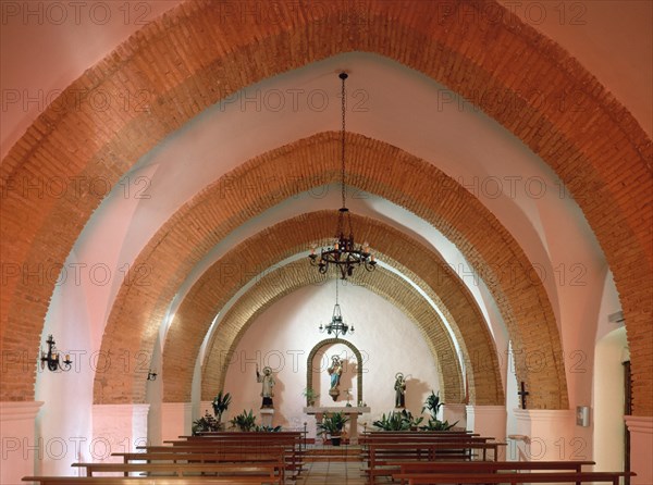 INTERIOR DESDE LOS PIES-S XIII-XIV
BELMEZ, ERMITA DEL CASTILLO
CORDOBA