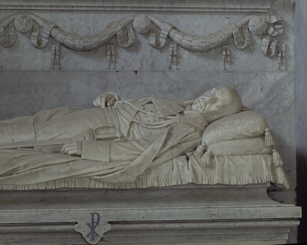 SEPULCRO DE D RAMON MARIA NARVAEZ-DETALLE DE MEDIO CUERPO
LOJA, PANTEON
GRANADA