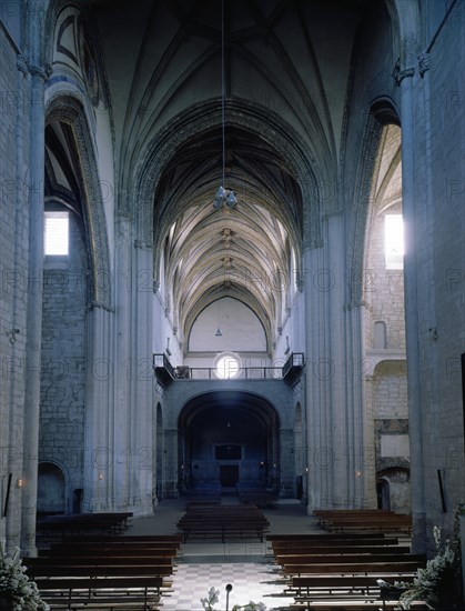 IGLESIA-INTERIOR HACIA LOS PIES-HISPANO-FLAMENCO-S XV-
VALLADOLID, IGLESIA DE SAN