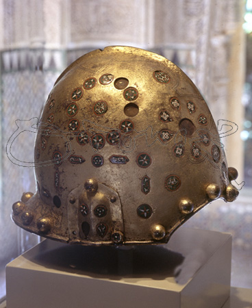 CELADA DE PARADA-NAZARI-FIN S XV-ACERO DORADO/PLATEADO Y ESMALTE CLOISONNE
NUEVA YORK, MUSEO