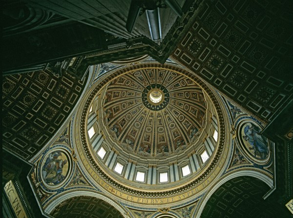MIGUEL ANGEL 1475-1564
INTERIOR- CUPULA - S XVI
VATICANO, BASILICA DE SAN PEDRO
VATICANO

This