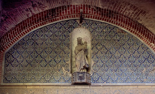 ALEMAN RUBERTO SIGLO XVI
AZULEJOS EN RELIEVE DEL LADO ORIENTAL-S XIV-NAZARI
GRANADA,