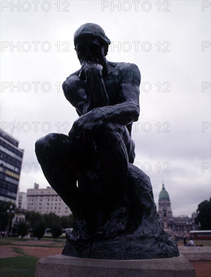 RODIN AUGUSTE 1840/1917
ESCULTURA-EL PENSADOR(COPIA DE LA QUE SE ENCUENTRA EN FRANCIA)
BUENOS