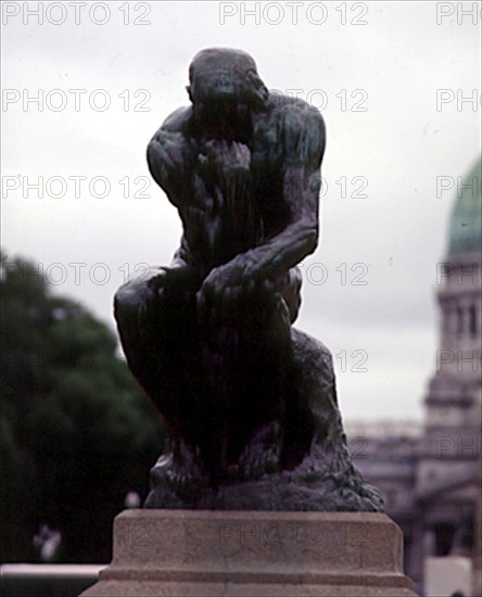 RODIN AUGUSTE 1840/1917
ESCULTURA-EL PENSADOR(COPIA DE LA QUE SE ENCUENTRA EN PARIS)
BUENOS