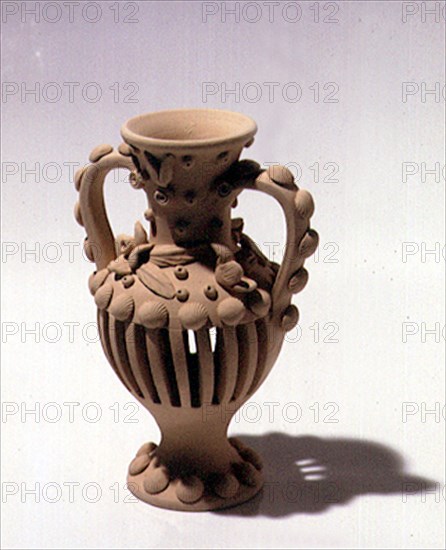 JARRA DE ADORNO - DECORADA CON CONCHAS Y FLORES
SA CABANETA-MARRATXI, COLECCION