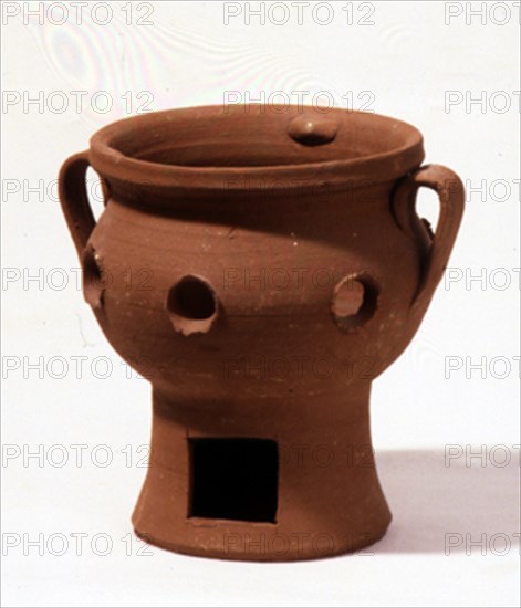 ANAFE- HORNILLO PORTATIL
ARROYO DE LA LUZ, COLECCION PARTICULAR
CACERES

This image is not