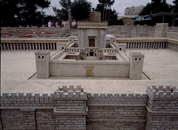 TEMPLO DE HERODES
JERUSALEN, MAQUETA DE JERUSALEN
ISRAEL

This image is not downloadable.