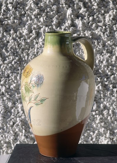 CANTARO ESMALTADO CON DECORACION VEGETAL- S XX- ARTE POPULAR
SALVATIERRA BARROS, COLECCION