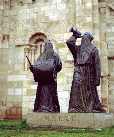 PEDRERO ANTONIO 1939/
MONUMENTO AL MERLU O A LA COFRADIA DE JESUS DE NAZARERO -1996 - BRONCE