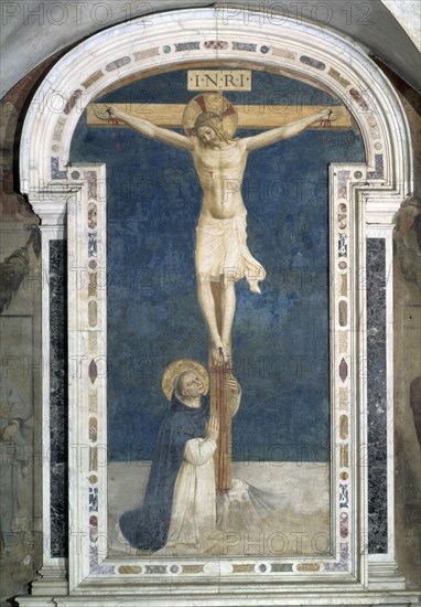 FRA ANGELICO 1400/1455
SANTO DOMINGO ABRAZADO AL CRUCIFICADO - 1442 - 340x206 - FRESCO -
