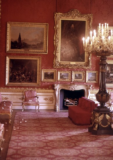 ADAM ROBERT 1728/92
INTERIOR-GALERIA WATERLOO DISEÑADA POR DEAN WYATT 1828-ESTILO LUIS