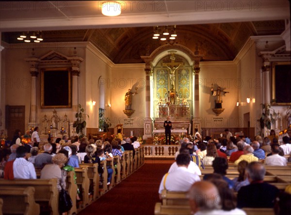 INTERIOR-IGLESIA DE SAN FRANCISCO JAVIER-1845-SANTUARIO DE KATERI-TEKATWITHA
MONTREAL, RESERVA