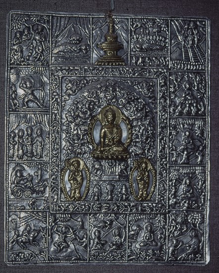 PLACA QUE NARRA LA VIDA DE BUDA - ORFEBRERIA HINDU
MADRID, COLECCION ORONOZ
MADRID

This image