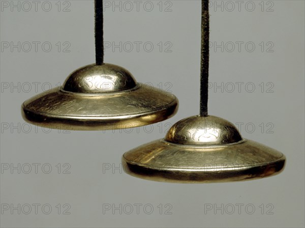 INSTRUMENTO MUSICAL HINDU
MADRID, COLECCION PARTICULAR
MADRID

This image is not downloadable.