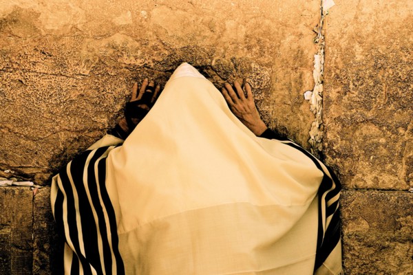 JU1019BM_Jewish_man_Western_Wall_praying