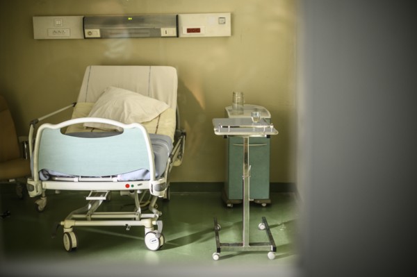 Chambre de patient, APHP, 2020