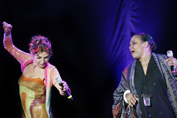Victoria Abril et Dee Dee Bridgewater, 2006