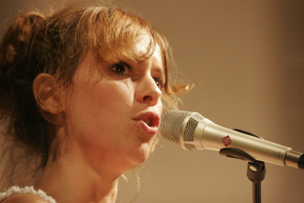 Emily Loizeau, 2006