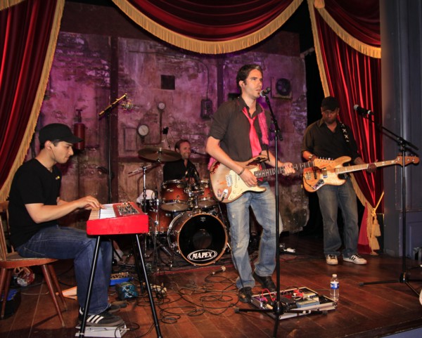 Evys, 2009
