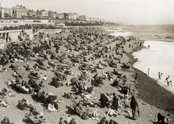The beach at Brighton, Sussex (1930)