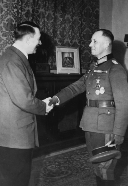 Rommel awarded the Knight's Cross of the Iron Cross (1941)