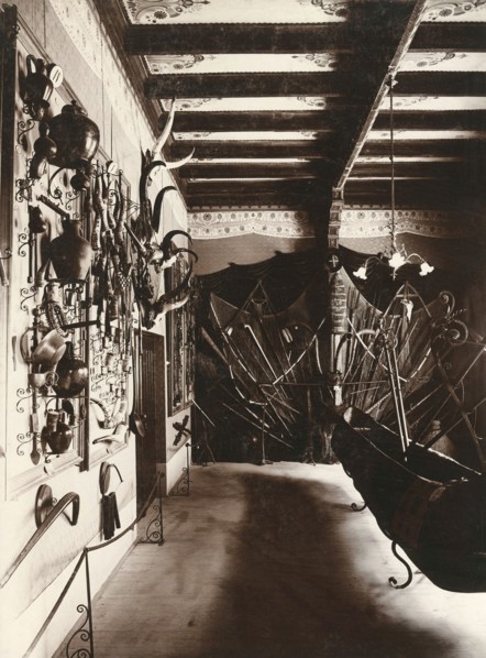 Paris. Exposition Universelle de 1900. Pavillon Hongrois, section Chasse et Pêche.