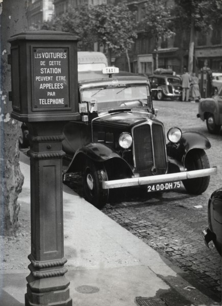 A marker to send for a taxi in Paris, 1955